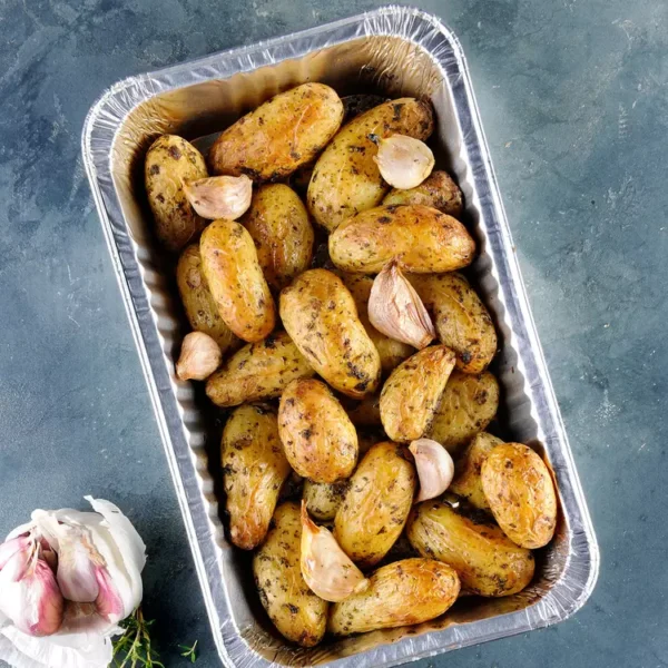 Barquette de pommes de terre dans emballage jetable